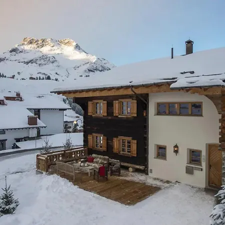 Gastehaus Futerova *